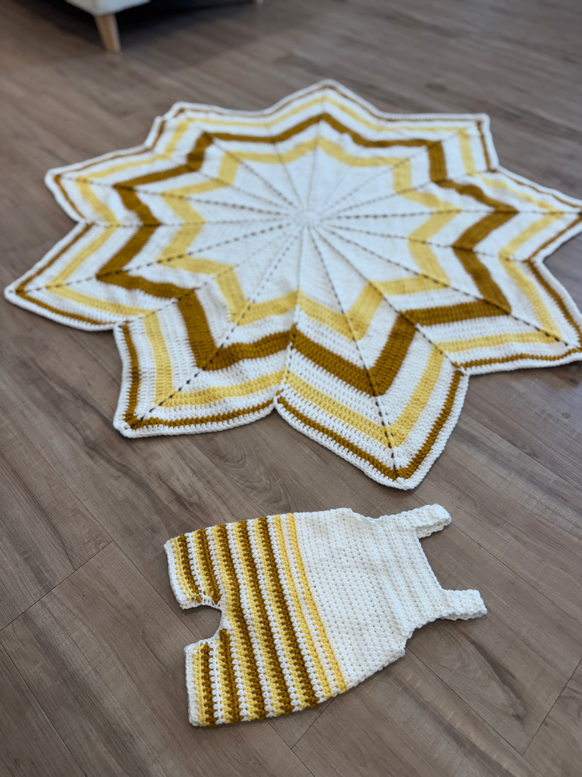Golden Star Keepsake Set